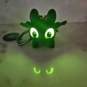 Dragons Fest  Light Up Night Fury Toothless Dragon Keychain